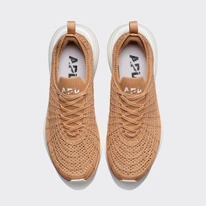 APL Techloom Zipline Women’s Size 9